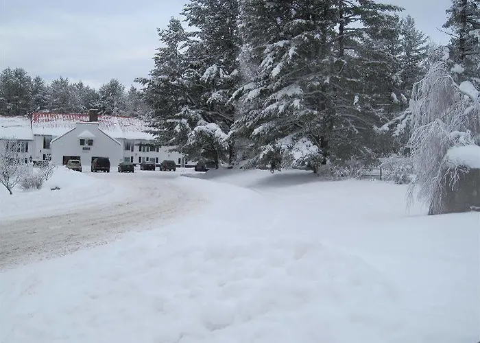 Econo Lodge Inn & Suites Rutland East - Killington